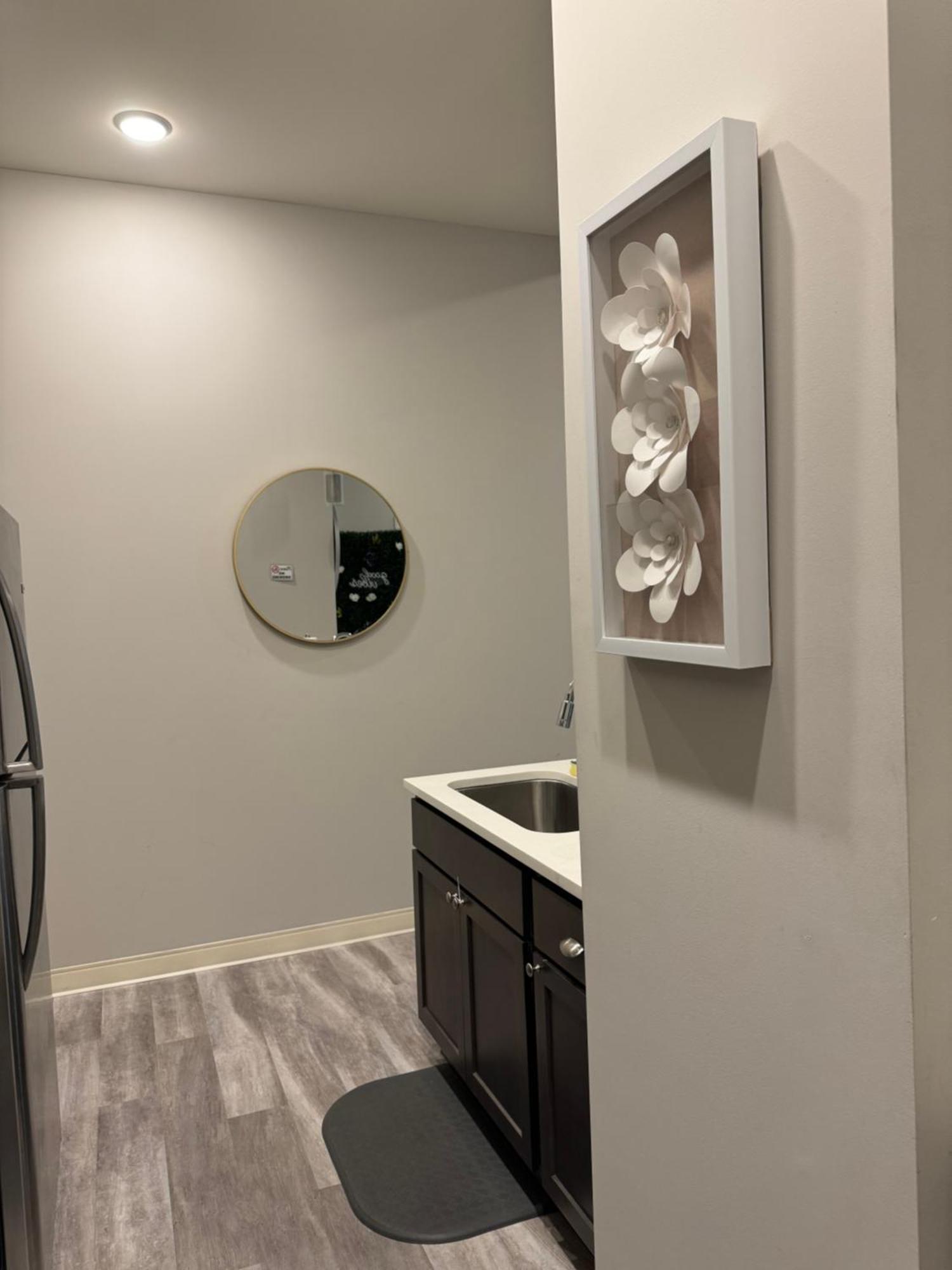 Beautiful Condo/Rooftop Patio With Free Parking Cleveland Kültér fotó