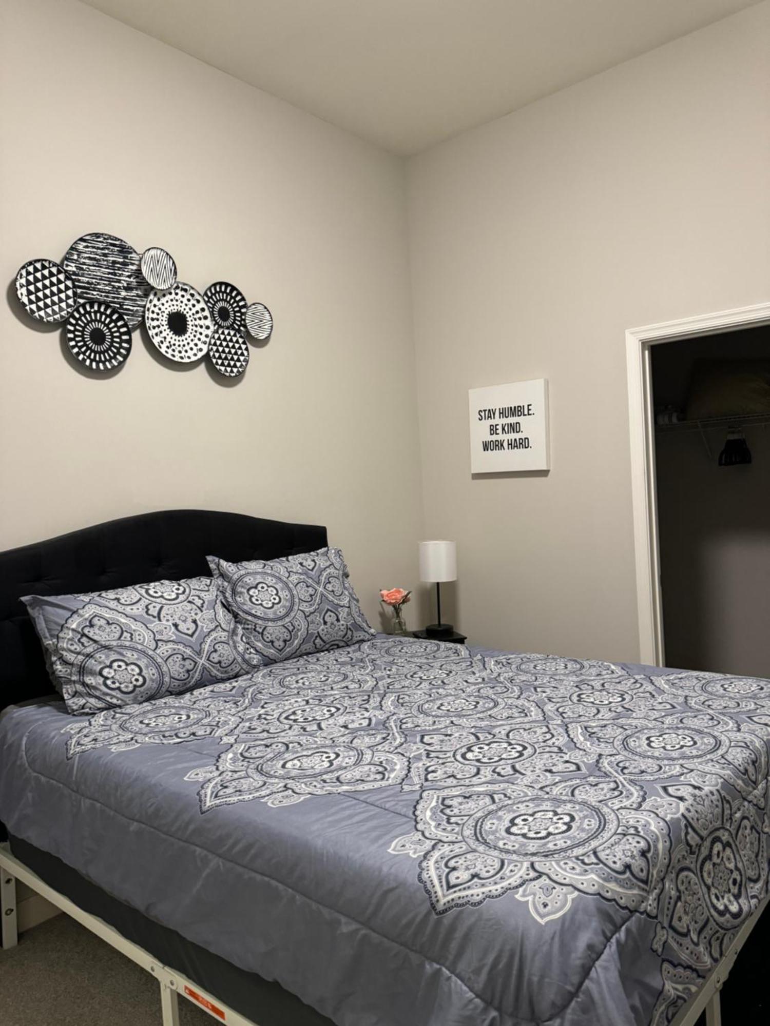 Beautiful Condo/Rooftop Patio With Free Parking Cleveland Kültér fotó